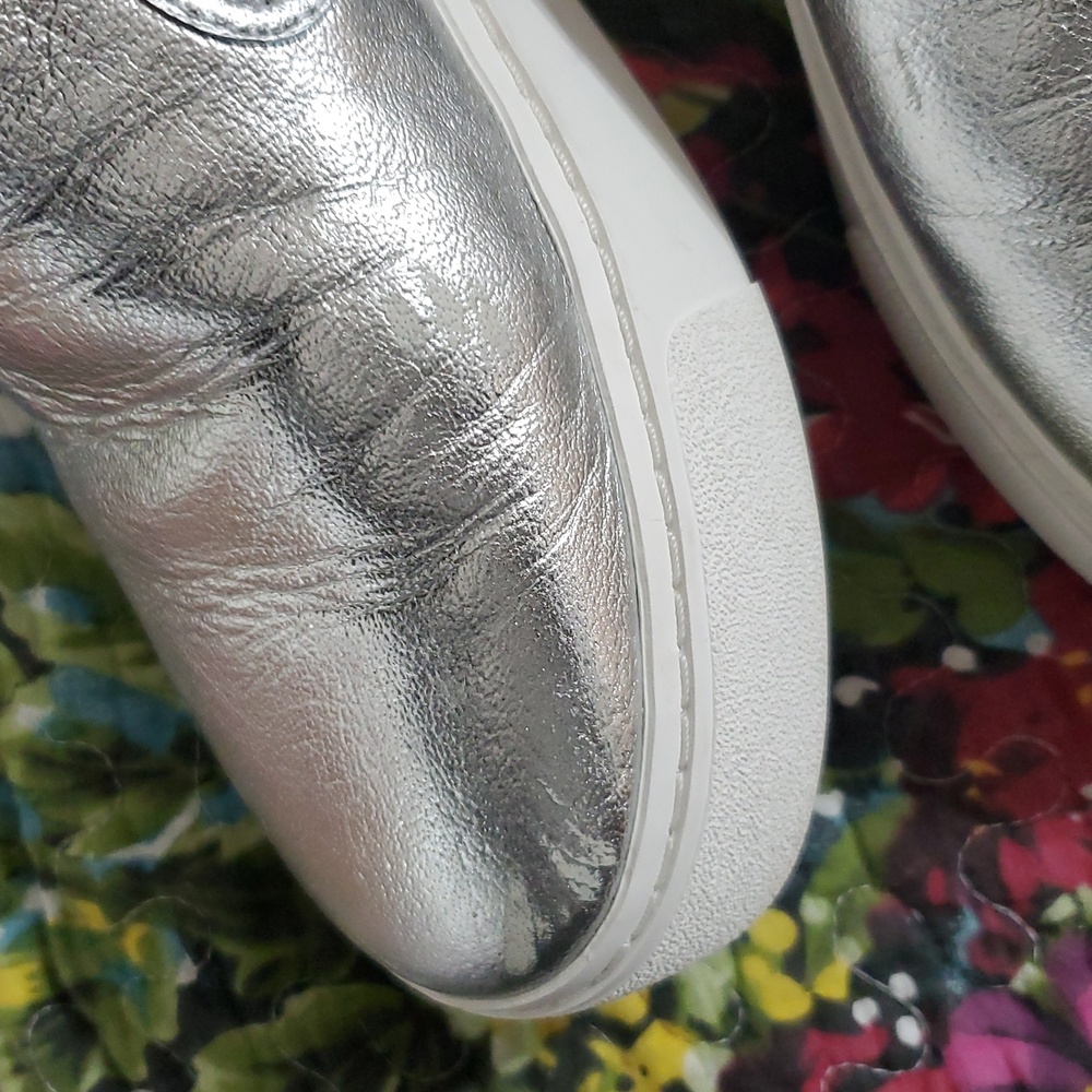 Bcbgeneration Casey Leather Silver Platform Slip-… - image 8